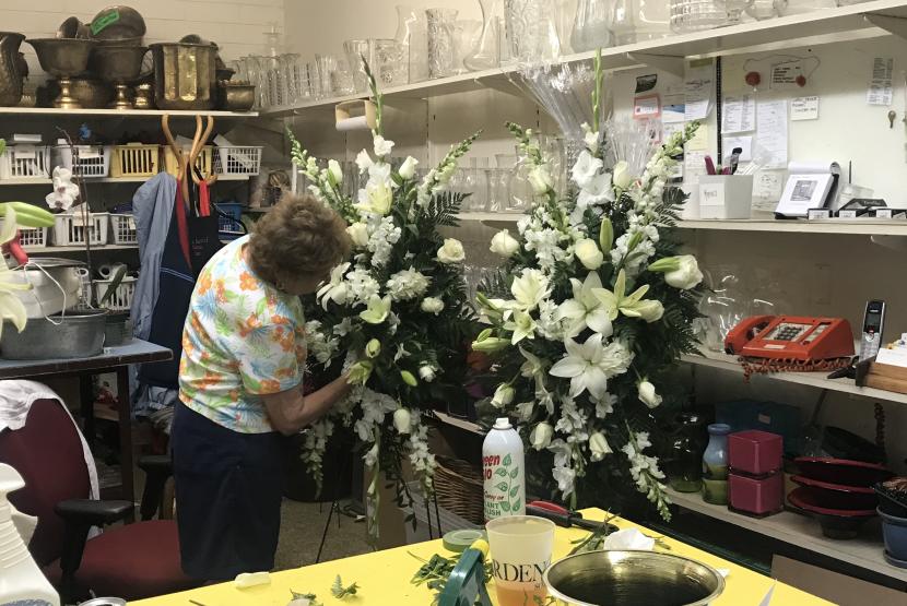 Assembling Arrangements