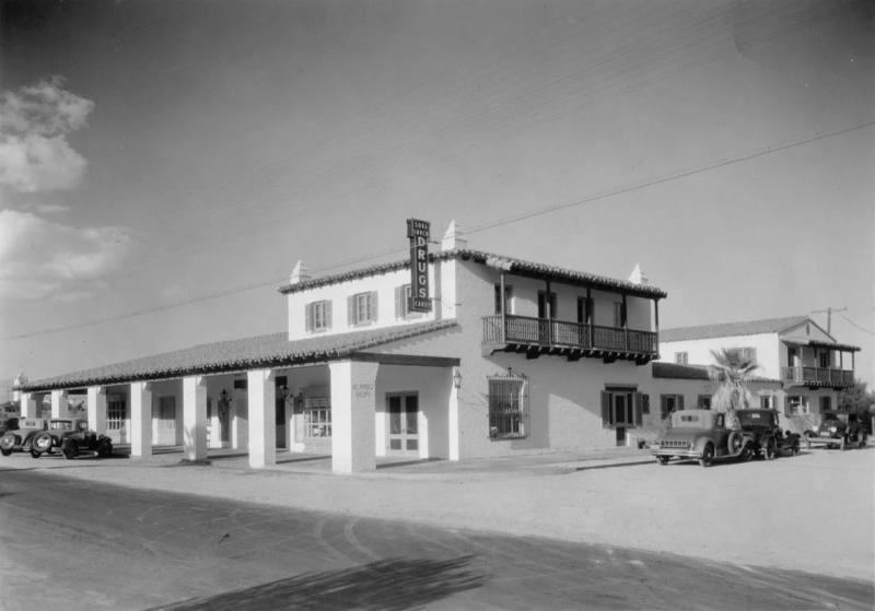 The ole El Paseo building in Palm Springs that now houses Workshop Kitchen