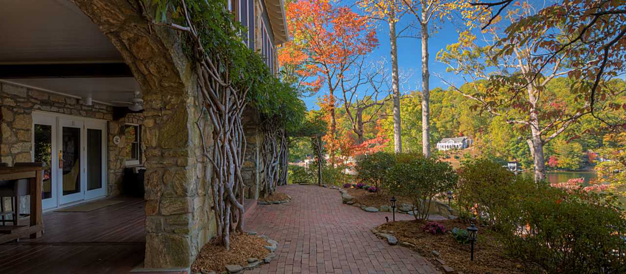 Group Lodging}