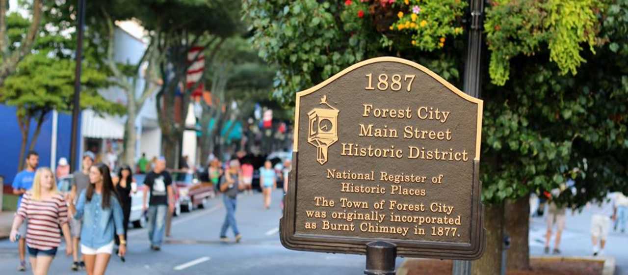 Historic Downtown Forest City}