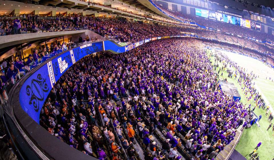 Fans inside Caesars Superdome - Allstate Sugar Bowl