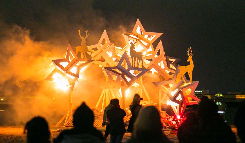 Algiers Point Christmas Bonfires