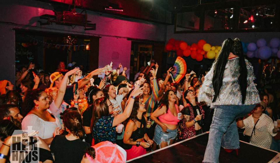 Her Haus