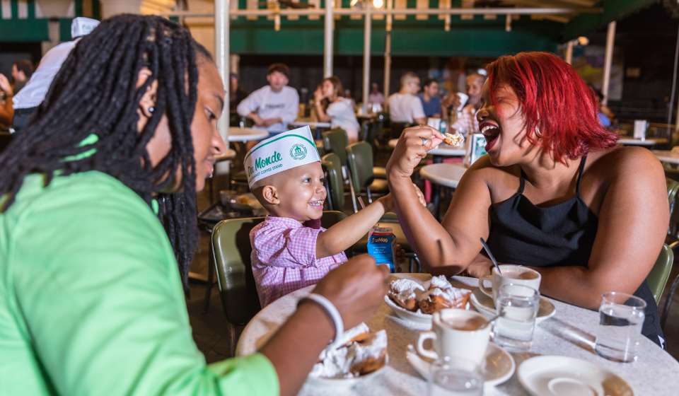 Beignets at Cafe du Monde