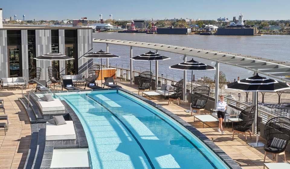 Four Seasons New Orleans Hotel Pool