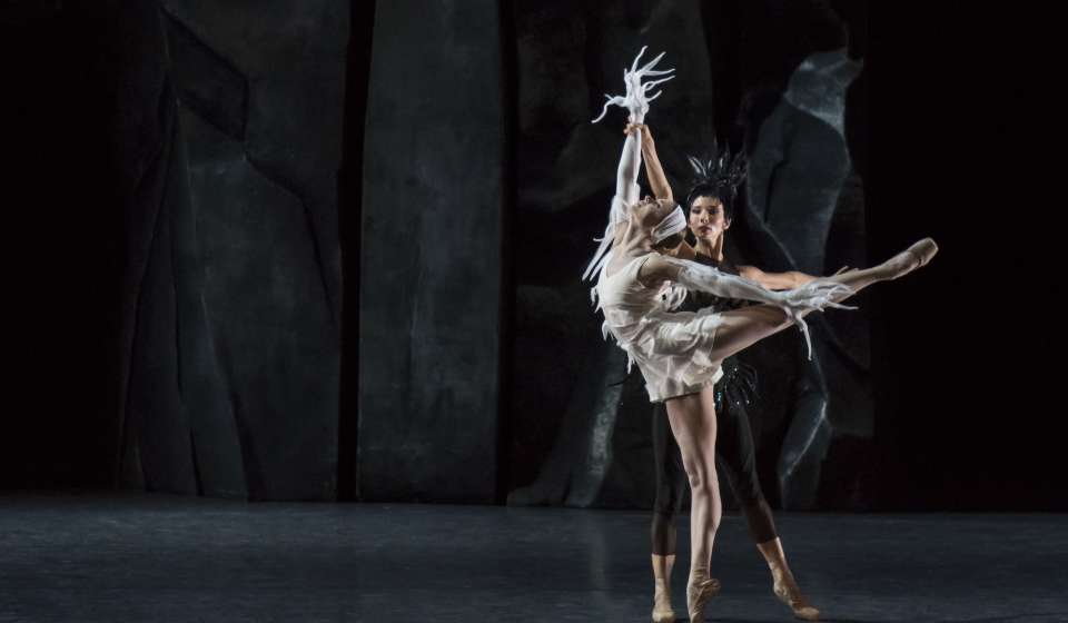 Les Ballets de Monte Carlo in LAC (Swan Lake)