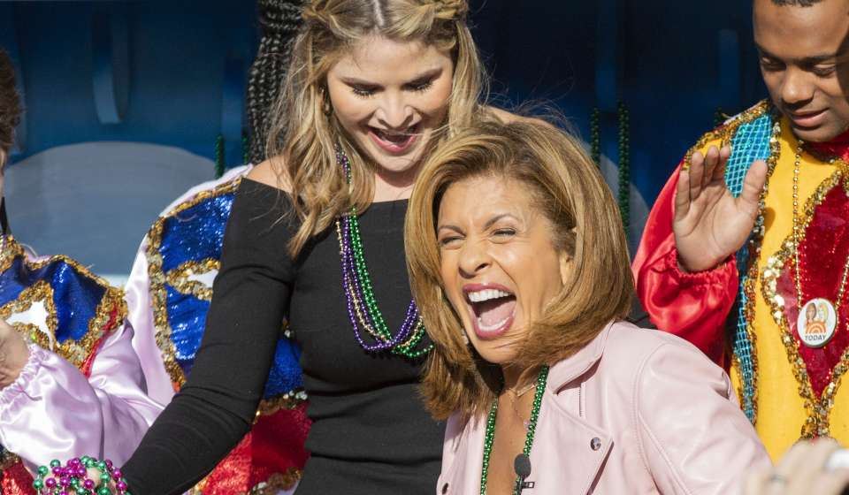 Hoda and Jenna arriving on a float