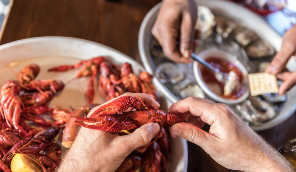 Peeling Crawfish at Frankie and Johnny’s