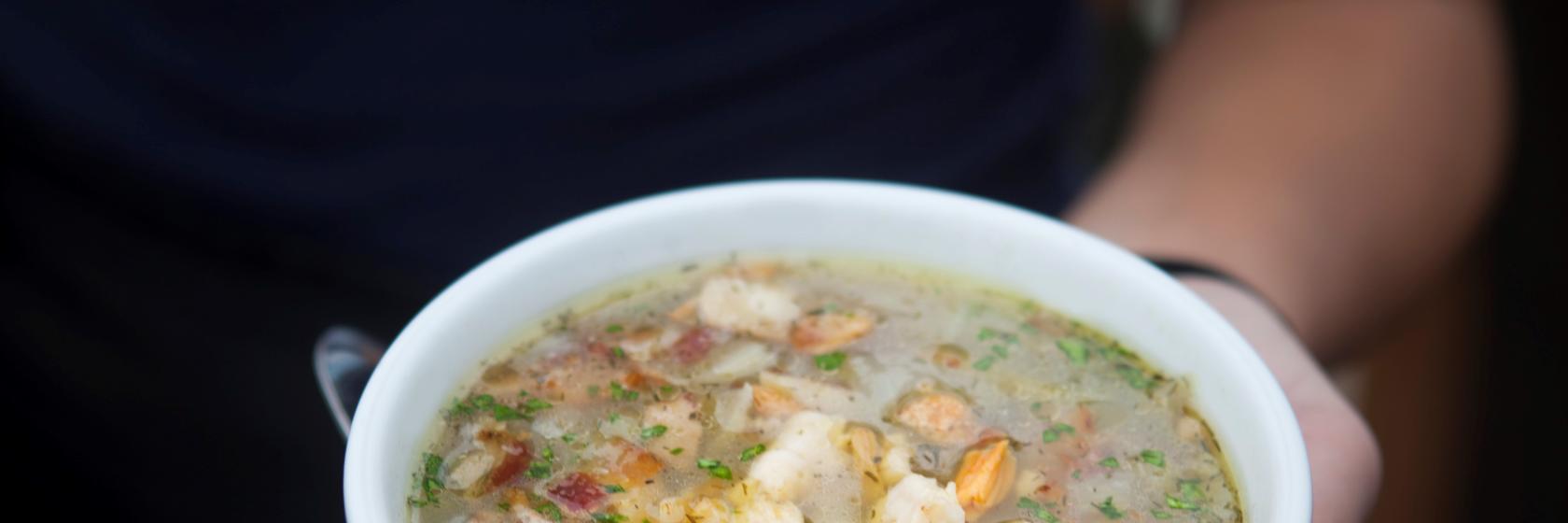 Where can you find the best clam chowder in Rhode Island? - Quora