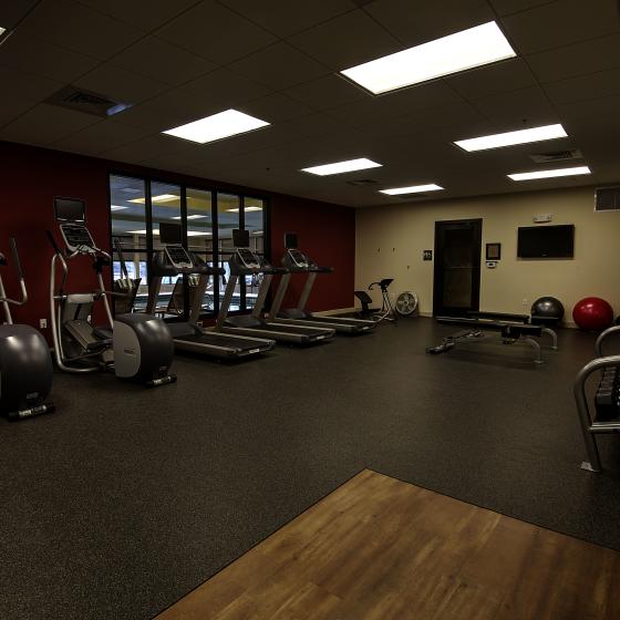 Oversize fitness Center