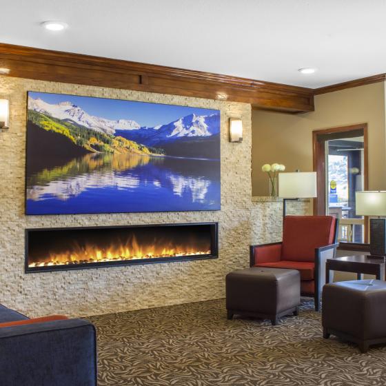 co106lobby1