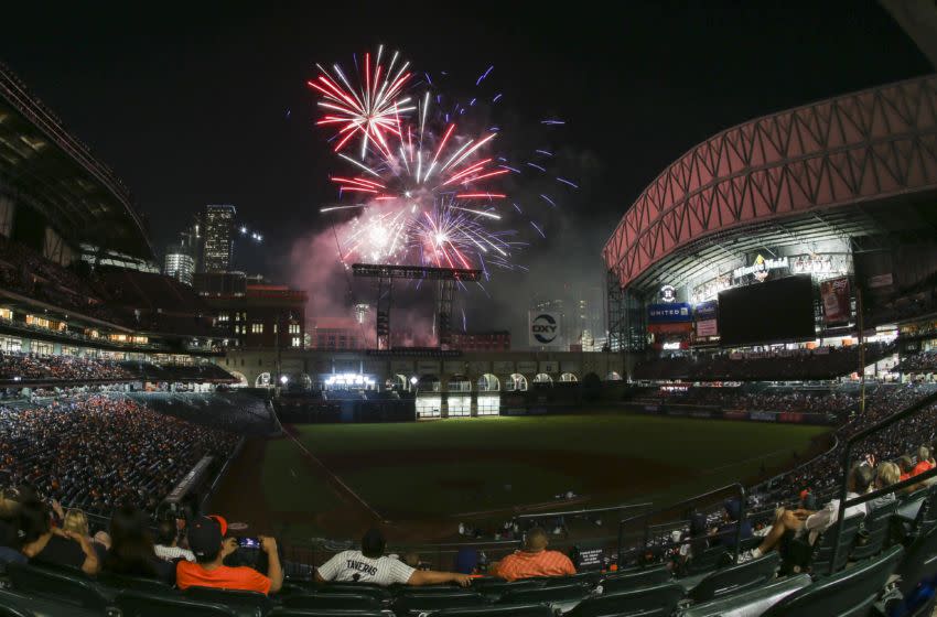 Pic of the fireworks following the Astros win over the Rangers tonight at Minute  Maid Park : r/baseball