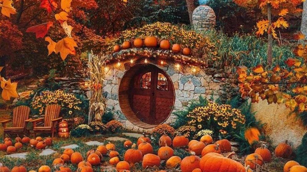 Hobbit House Pumpkins Preserve KJP