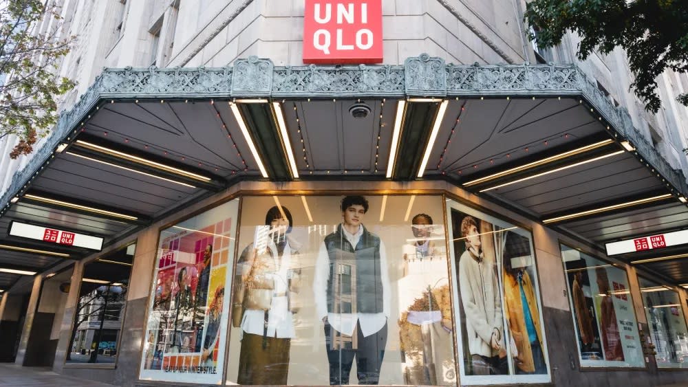 Uniqlo-Storefront