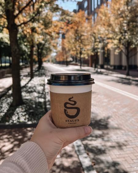 Stauf's Coffee, fall