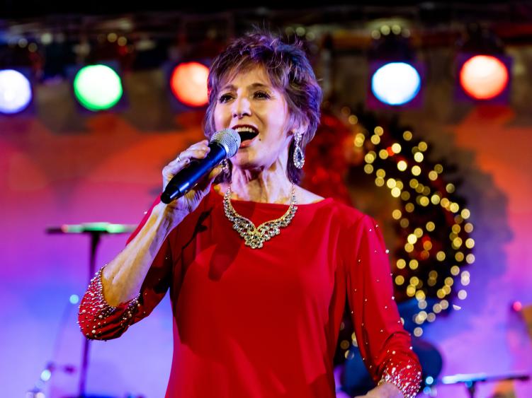 Tina Singing the Christmas Show LIVE@THE RUDY