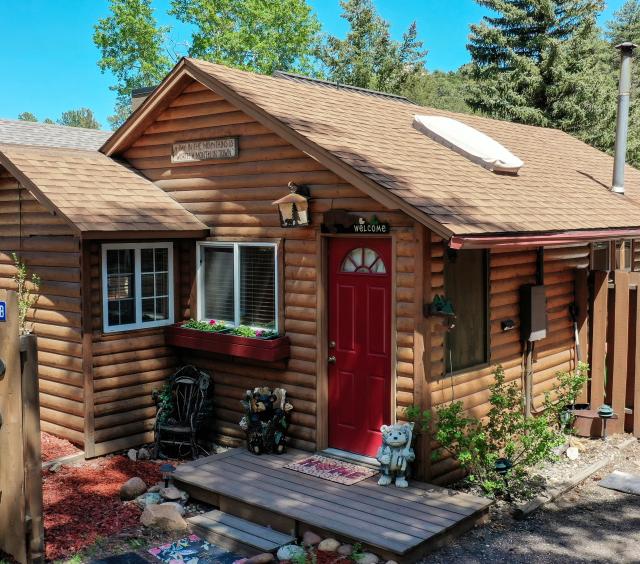 Mountain Cabin B
