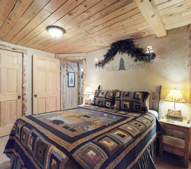 River Cabin Bedroom