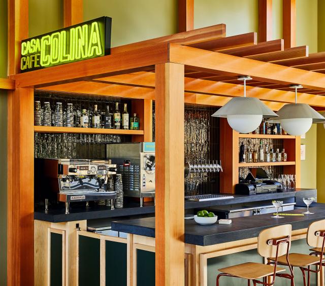 Casa Colina Bar