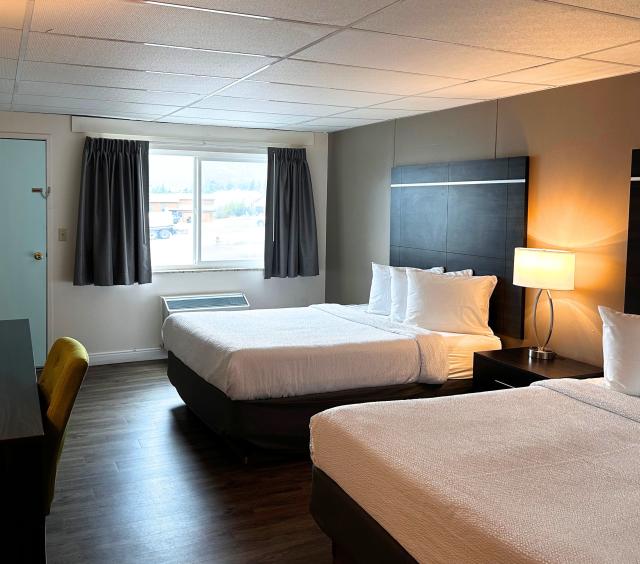 Double Queen Room