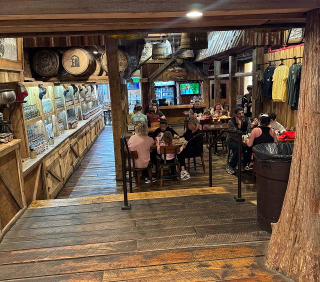 Dining Indoor 3