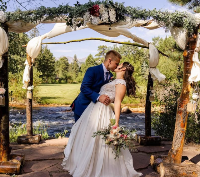 Fall Wedding - Couple Kissing