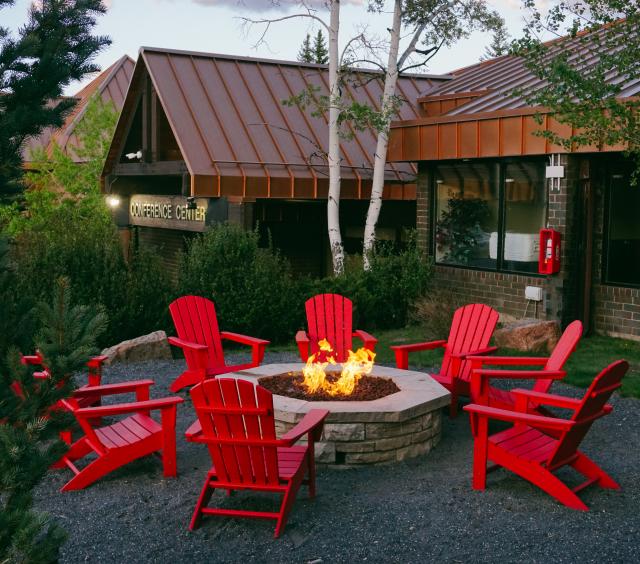 Holiday Inn Estes Park Fire Pits