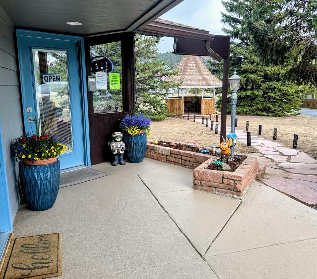 Lobby Entry