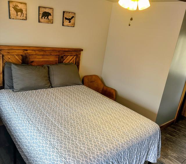 Queen Room