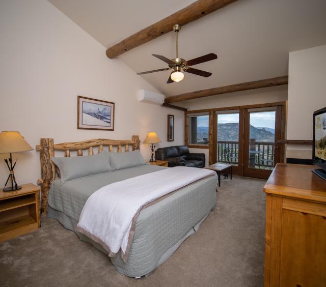 Ute Room