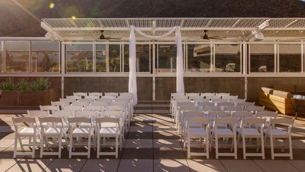 rooftop-wedding-ceremony-space-rowan-palm-springs