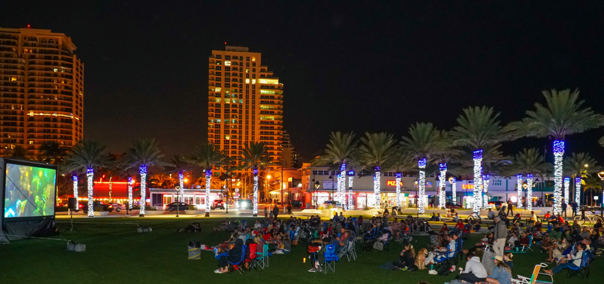 Holiday Movies on the Lawn at the Loop