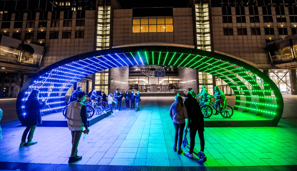 A light installation that is powered by people cyclying.