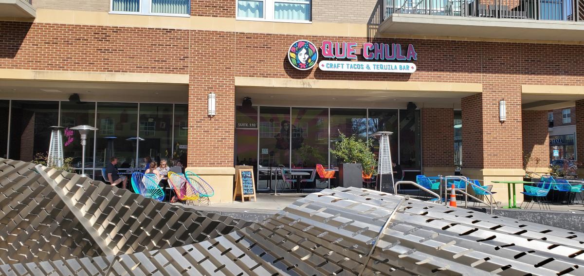 Que Chula Restaurant at 140 West Franklin