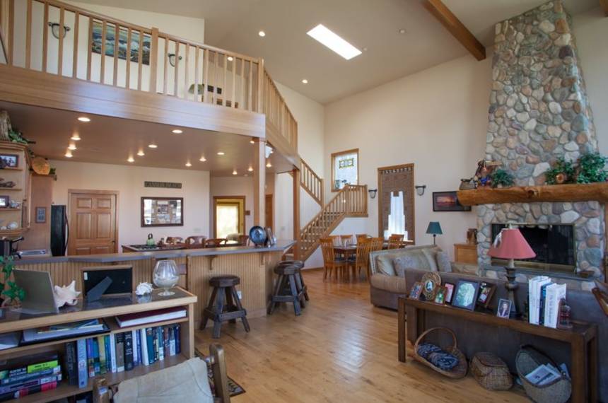 Embassy - Cannon Beach Vacation Rentals