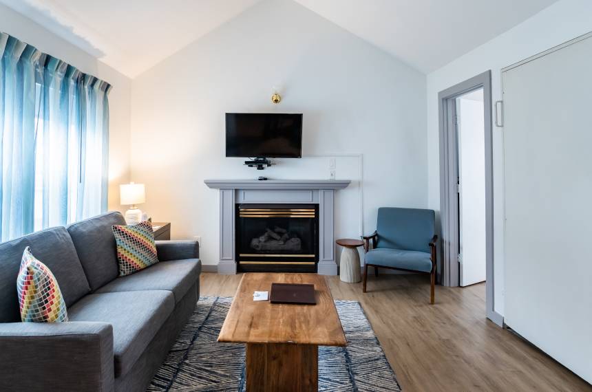 2 Bedroom Suite