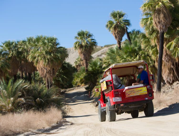Red Jeep Tour in Palm Springs
