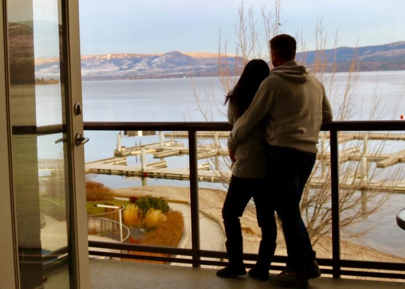 Wesla & Duane at The Cove Lakeside Resort