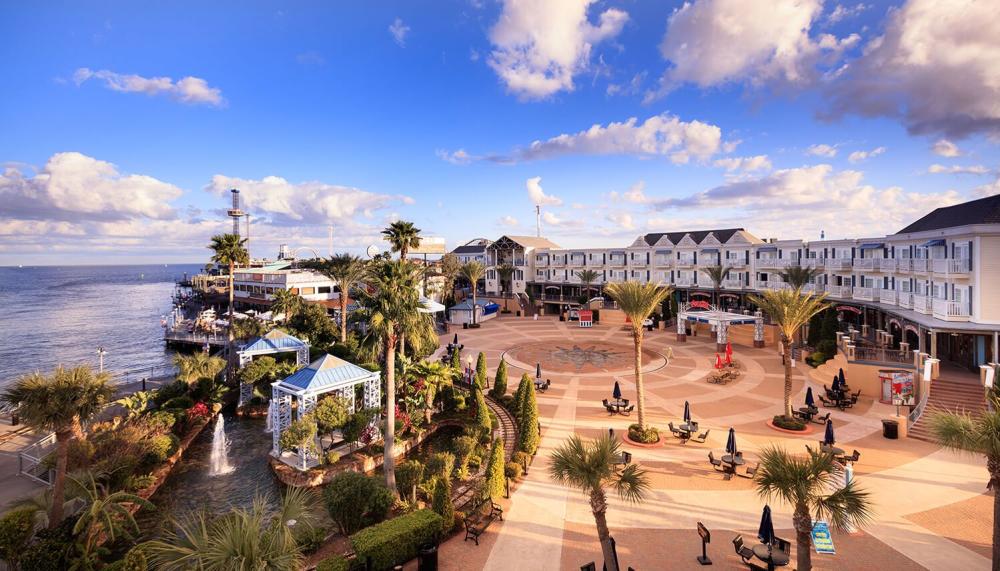 Kemah Boardwalk Inn