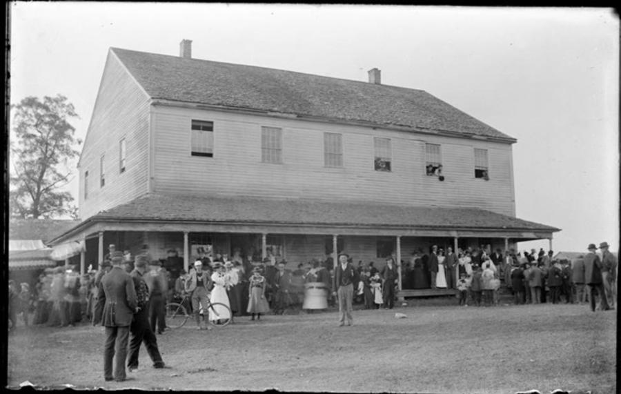 1816 Farmington Quaker Meetinghouse