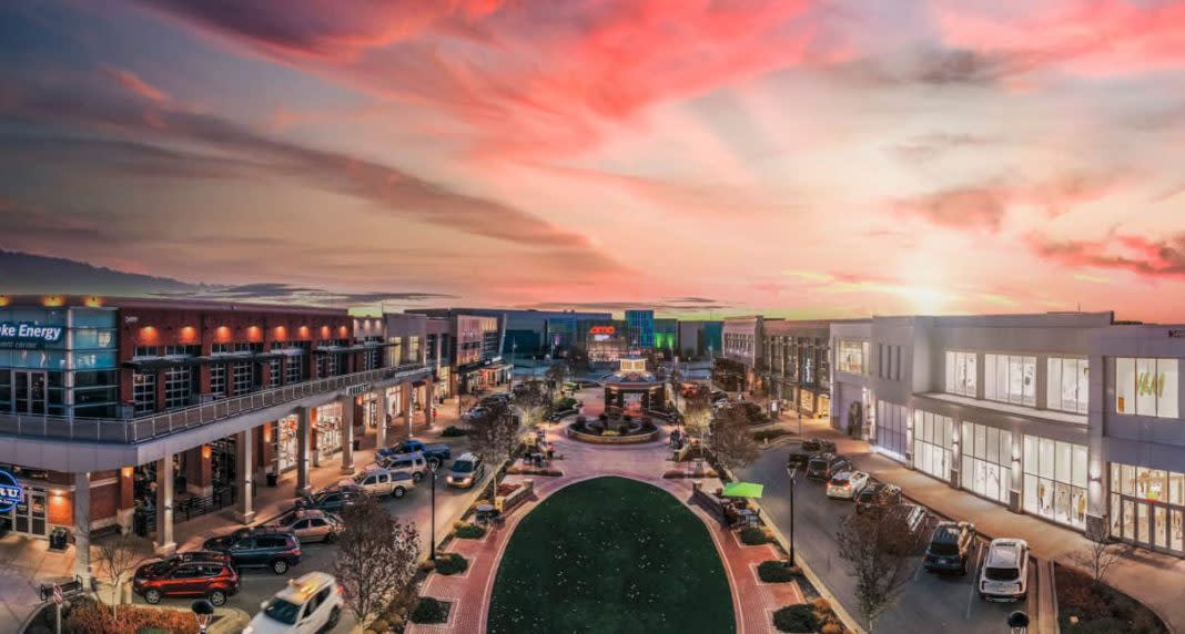 The Shops at Perry Crossing Plainfield at sunset