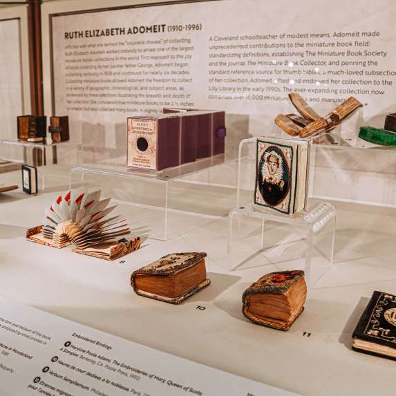 A display of Lilly Library's miniature book collection