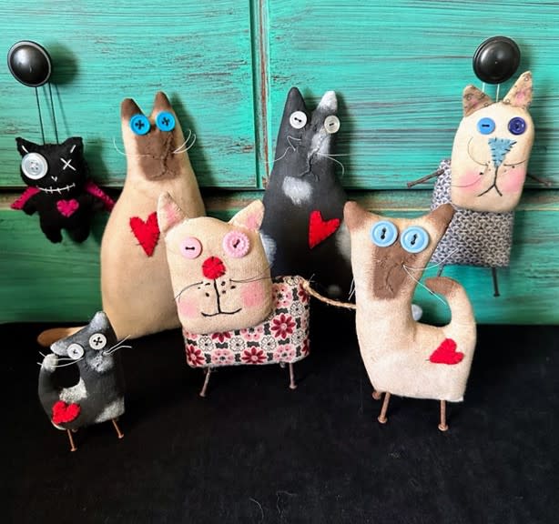 Valentine Flea cat dolls