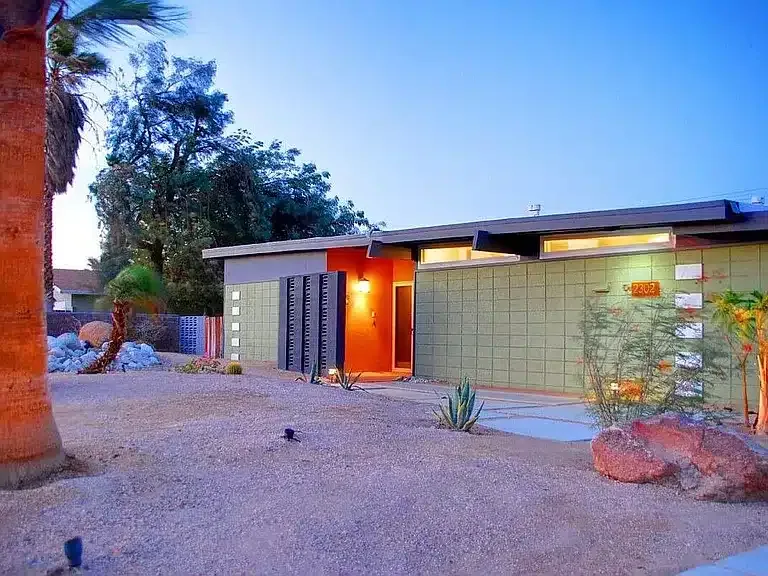 Hugh Kaptur Larry Gee Residence