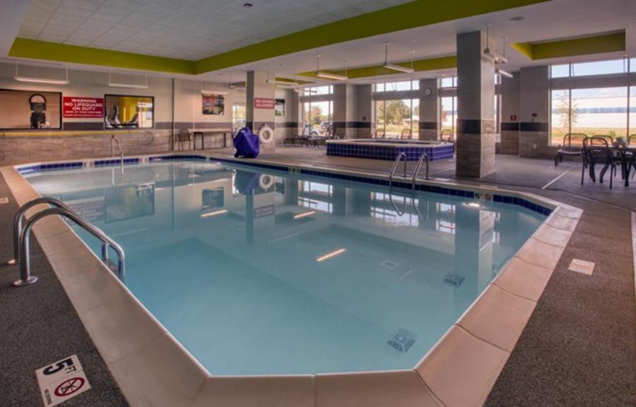 hotels in jasper alabama with indoor pool