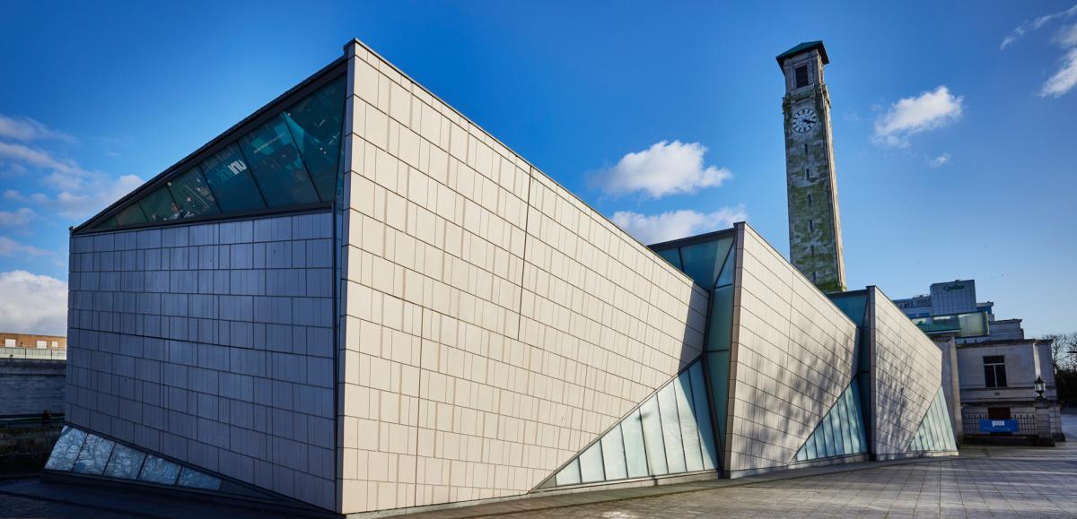External view of SeaCity Museum and the Civic Centre Clock