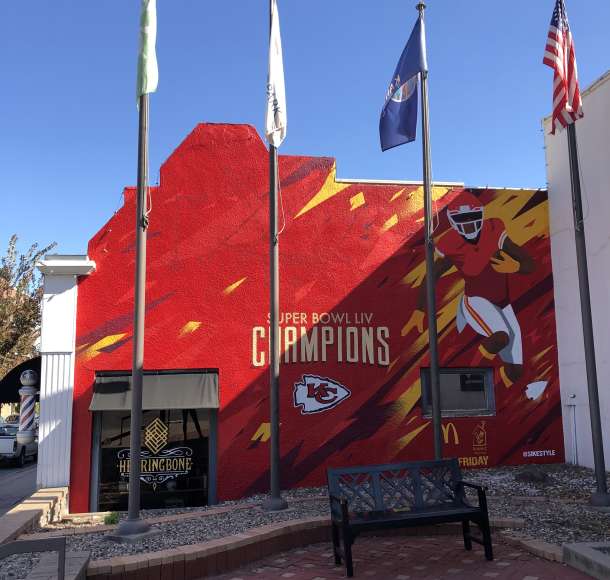 Chiefs Mural in Downtown Overland Park