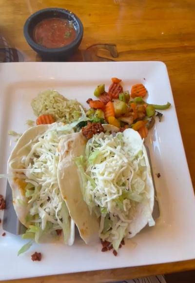 Los Tres Amigos Tacos