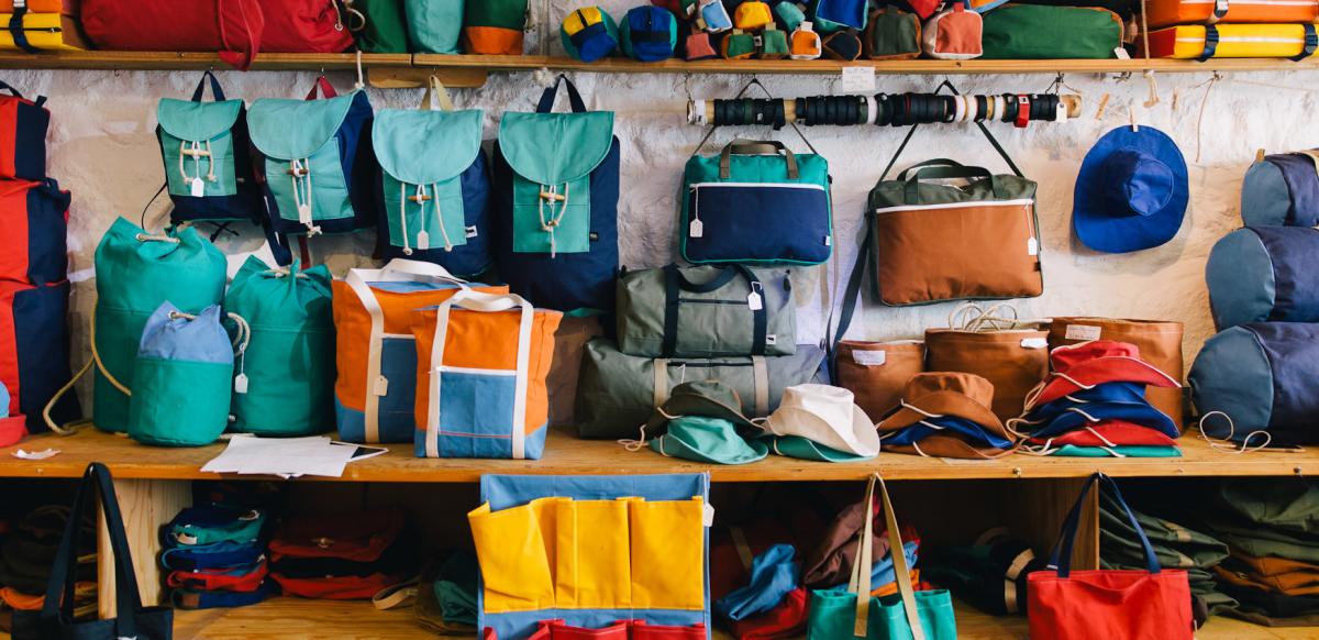 IOS Gallery_Ratbags_shopping_bags