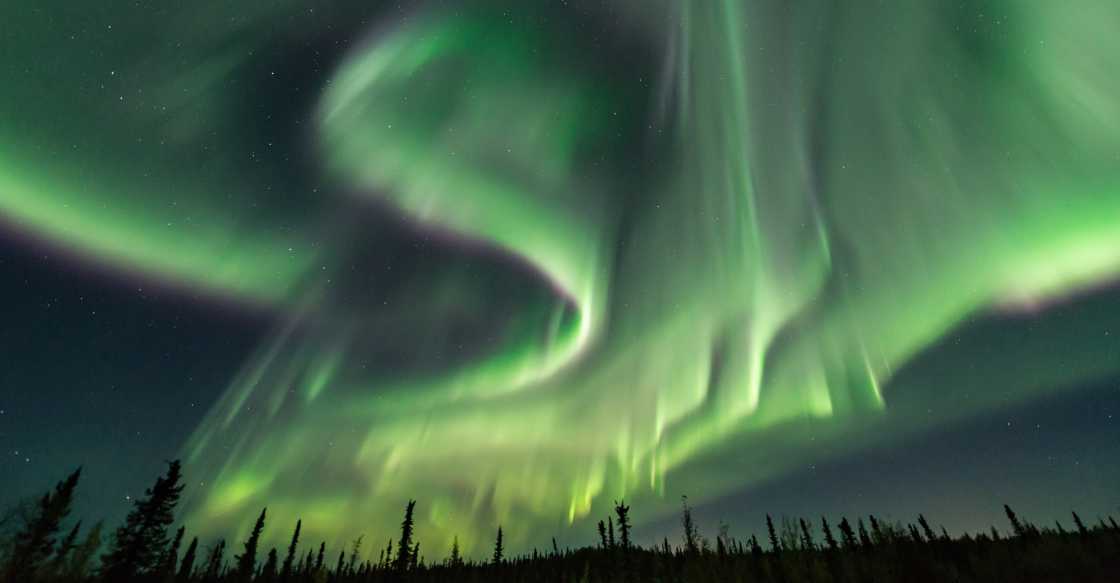 Explore Fairbanks Alaska Aurora Borealis Midnight Sun